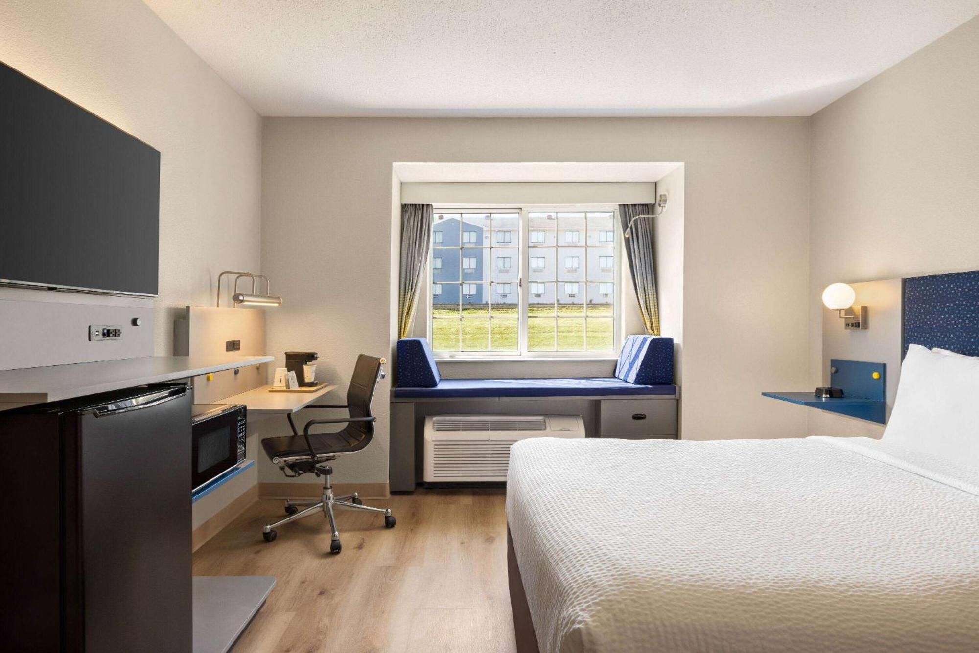 Microtel Inn & Suites By Wyndham New Ulm Zewnętrze zdjęcie