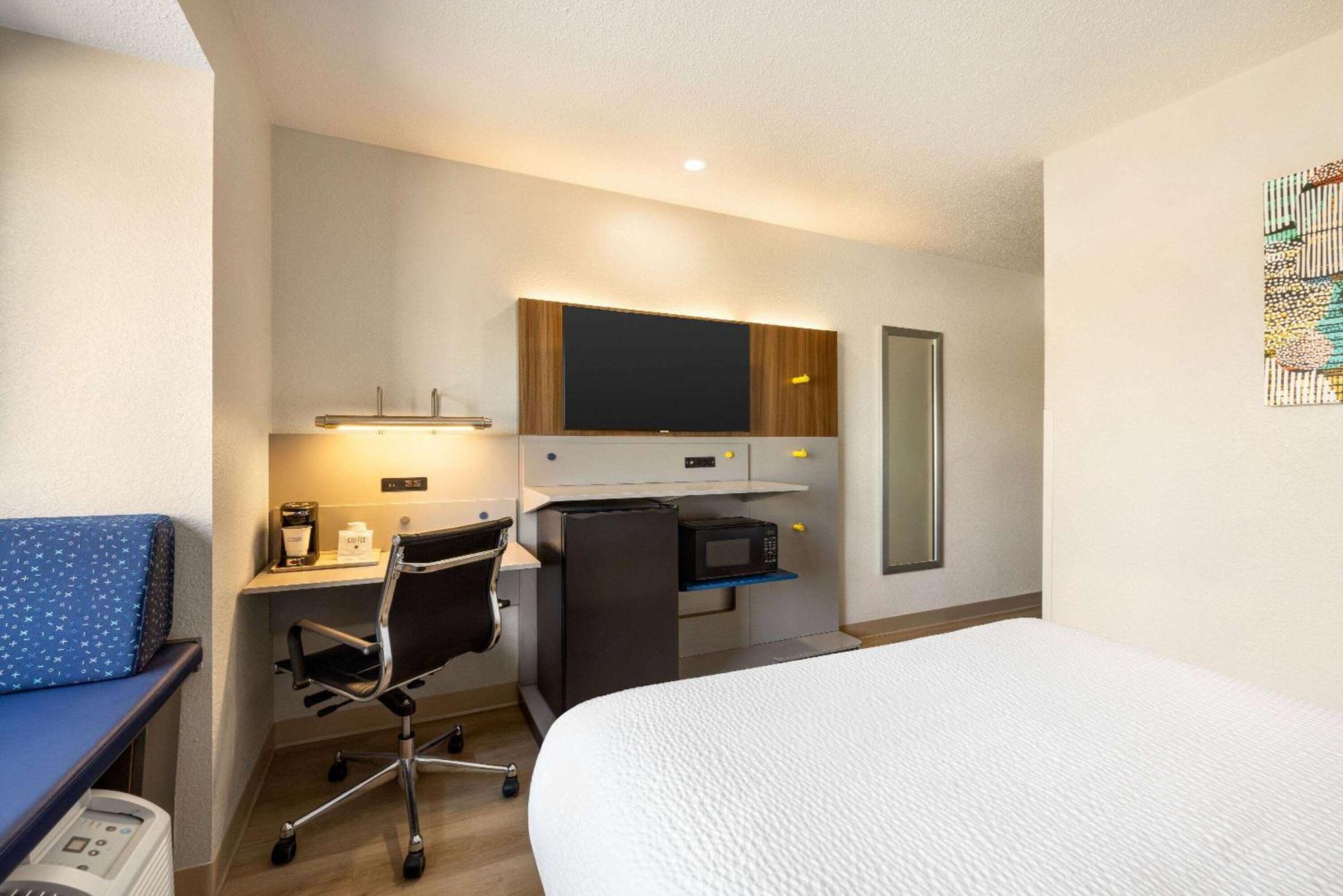 Microtel Inn & Suites By Wyndham New Ulm Zewnętrze zdjęcie